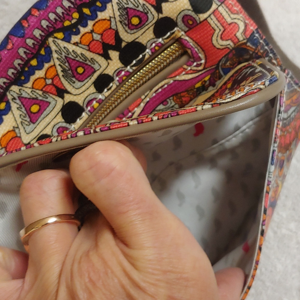 Sakroots crossbody bag - Picture 4 of 16